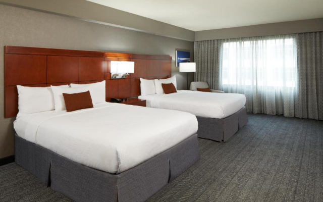 Courtyard by Marriott Los Angeles LAX/Century Boulevard