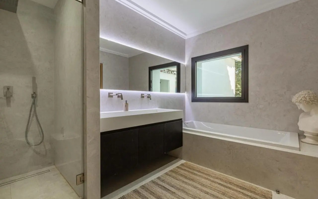 Holiday villa for rent in Marbella