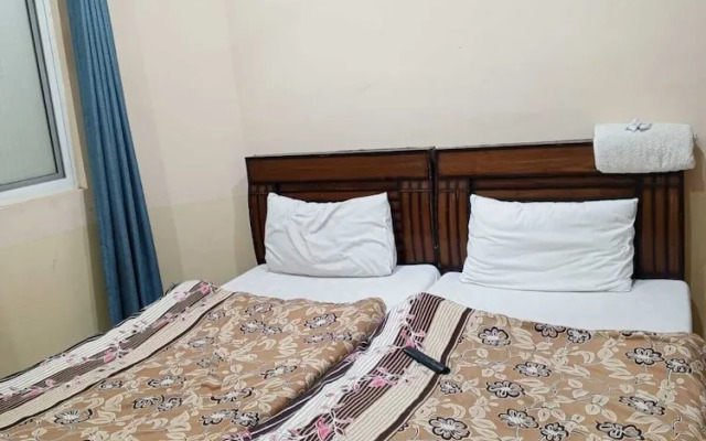 New Pak Hotel