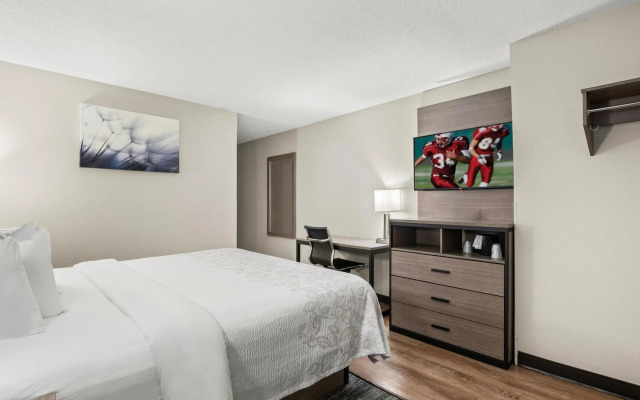 Super 8 By Wyndham Belleville