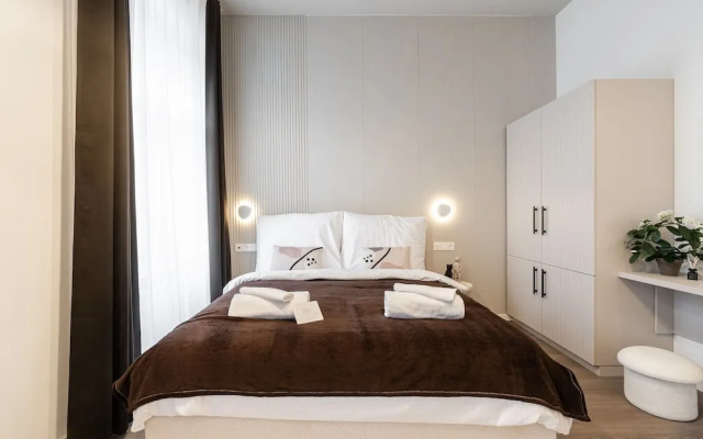 Oasis Luxe Boutique Suites by BQA