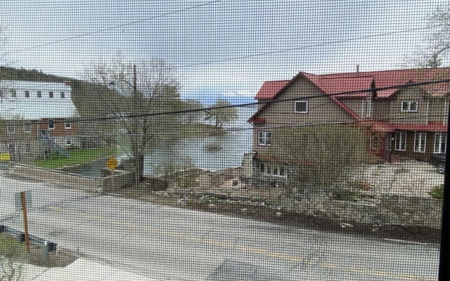 Upper Rideau Bed & Breakfast