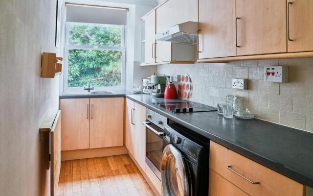 Host Stay Freshwater River View