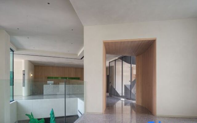 Xianju Chun and Qingxi Homestay