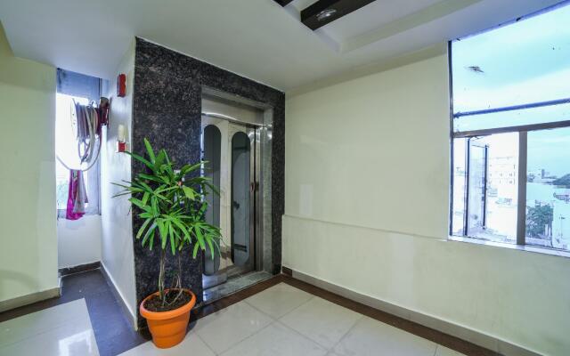 OYO 24288 Surya Teja Residency