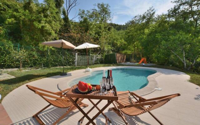 Pool House Ancka