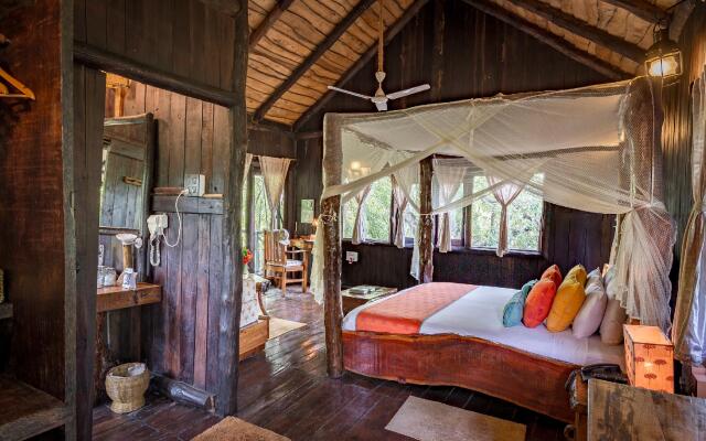 Pugdundee Safaris- Tree House Hideaway