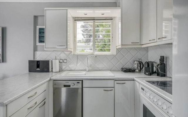 South Blue Sea View Apartment