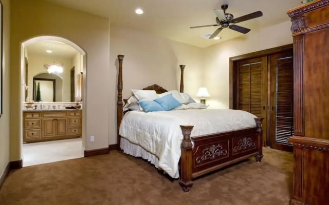 Bella Estate By Signature Vacation Rentals