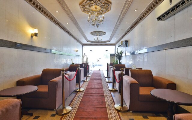 OYO 246 Hotel Hadeel Al Motamayezah