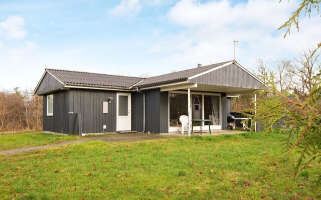 Elegant Holiday Home in Fårvang With Sauna
