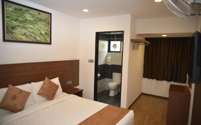Highlanders Hotel - photo 5