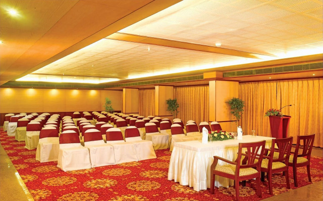 Classic Sarovar Portico Thiruvananthapuram