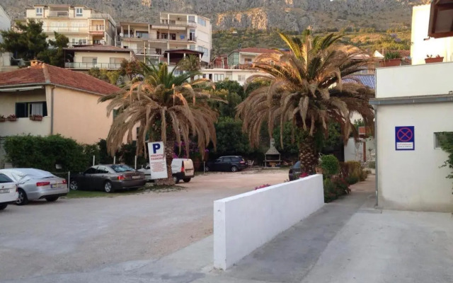 Apartments by the sea Sumpetar, Omis - 2808