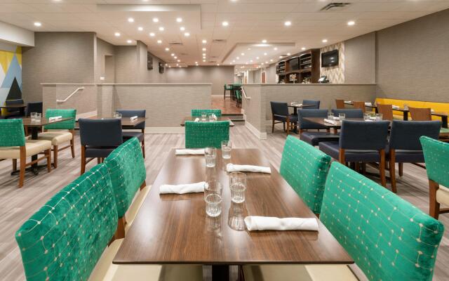 Holiday Inn Marquette by IHG