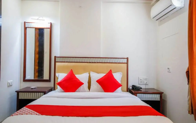 Metro By OYO Rooms
