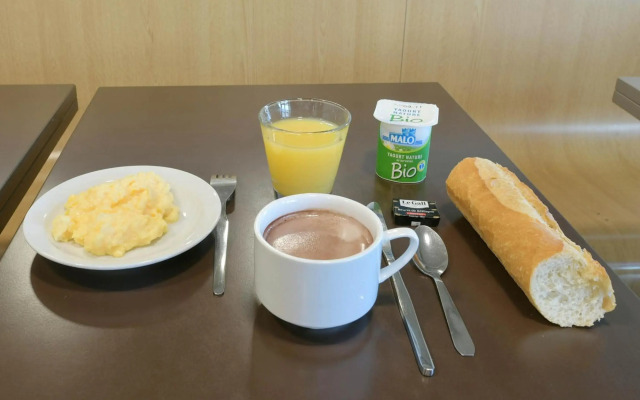 B&B HOTEL Le Mans Sud