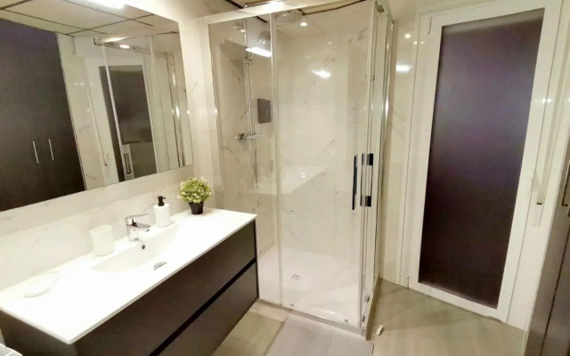 La balconada de la Aljafería