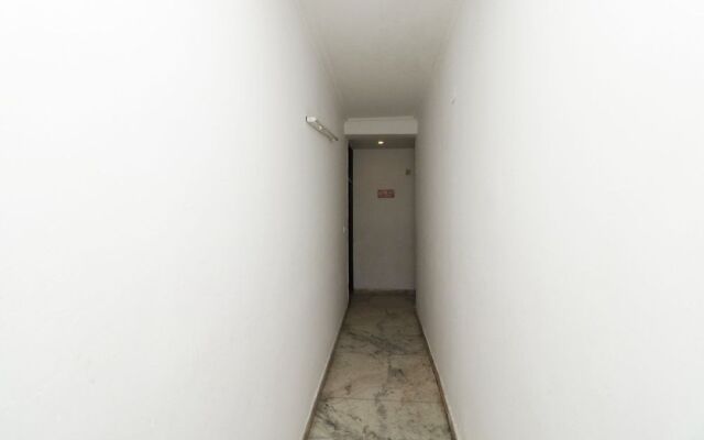 OYO 27596 Hotel Parkash Dx