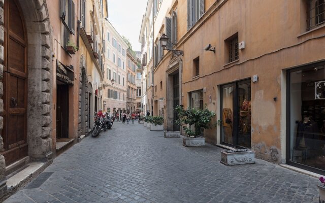 A peaceful retreat 2 minutes from Piazza Navona - FromHometoRome