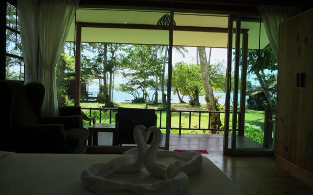 Bangbaobeach Resort