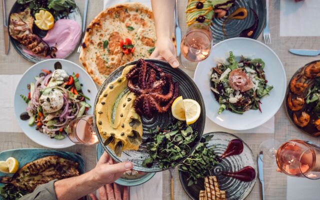 Akron Seascape Resort