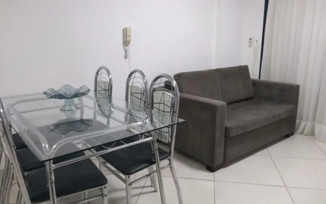 Alugo Temporada apartamento frente ao mar de Fortaleza.