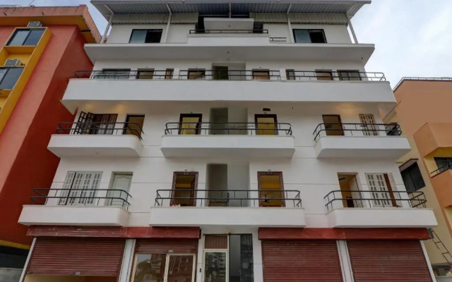 Skyway Inn by OYO Rooms