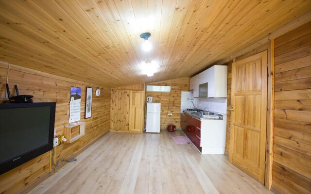 Wangju Godeok Pension