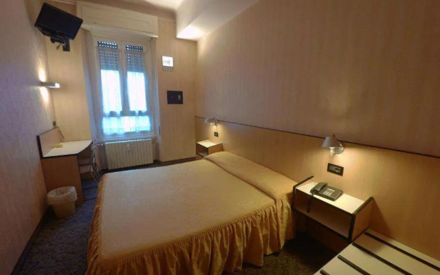 Hotel Ada