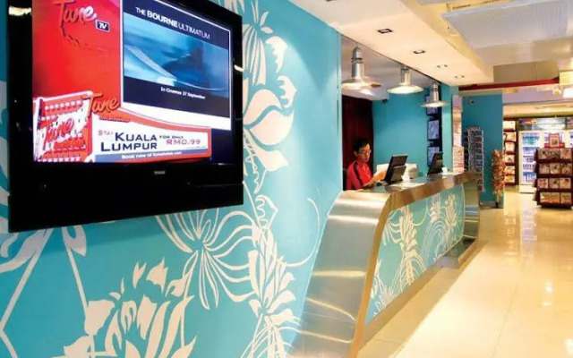 Grand Centrepoint Hotel