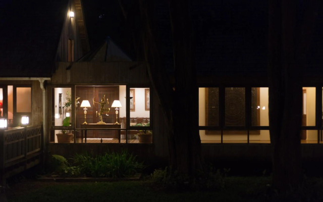 Teakwood Villa