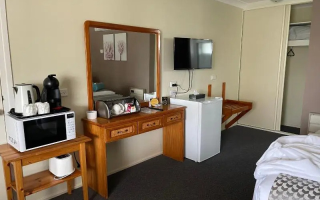 Highlands Motor Inn – Guest Rooms – Oberon