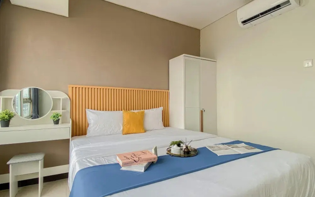 Standard 2Br Near Station At Nifarro Park Apartment