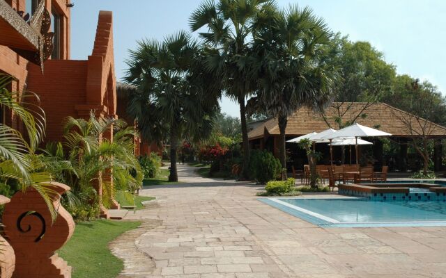 Myanmar Treasure Resort Bagan