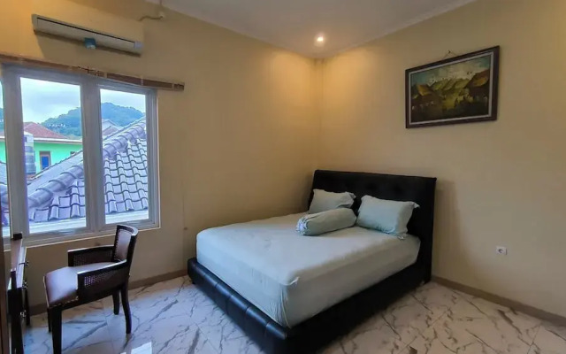 Pomah Guesthouse