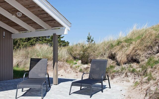 Cozy Holiday Home in Vejers Strand With Whirlpool