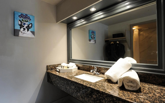 Old Stone Inn Boutique Hotel