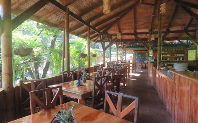 Finca Bellavista Treehouse Community