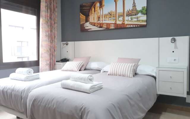 Bonito Apartamento en Triana 202