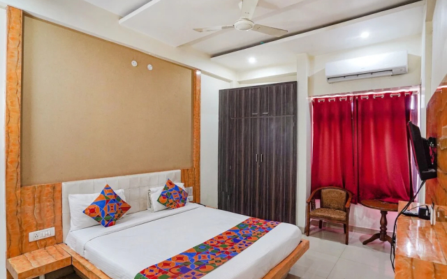 Fabhotel Bliss Inn