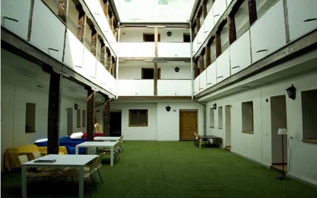 Mad4you Hostel