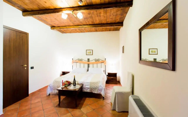 Casale Borgia Resort