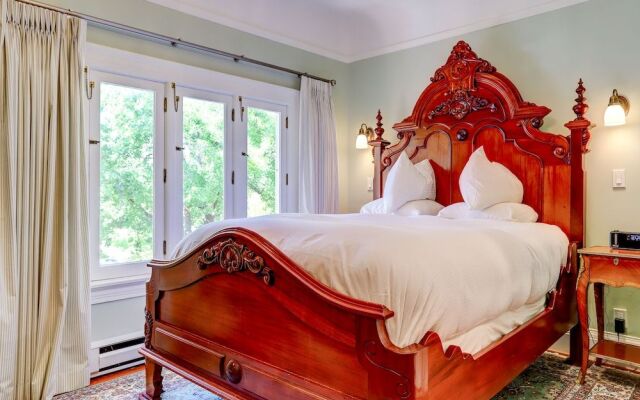 Portland's White House - Bed & Breakfast