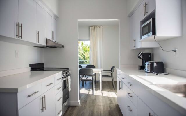 SoBe 12th and Ocean Suites