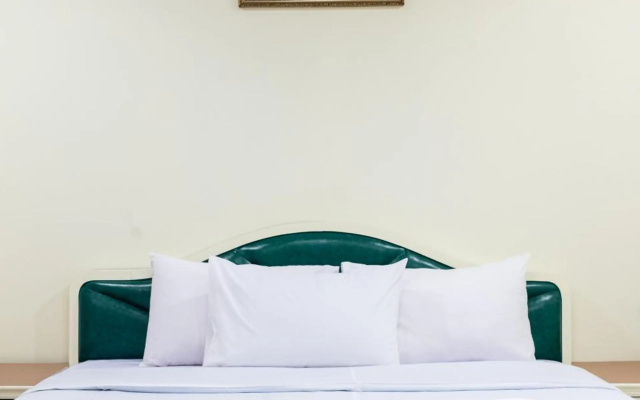 At Paradise – Guest Rooms – Bangkok