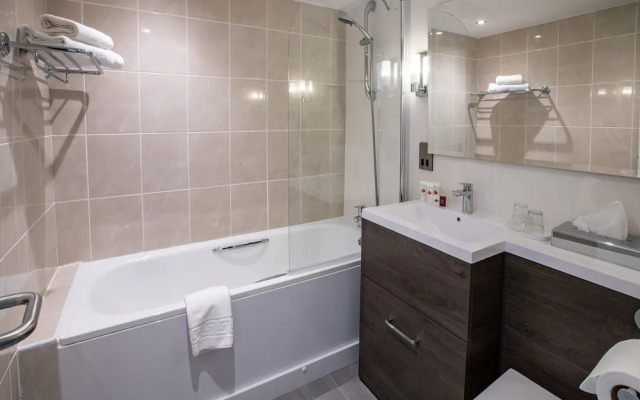Ramada Resort by Wyndham Park Hall Wolverhampton