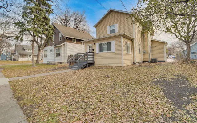 Dog-friendly Home < 1 Mi to Downtown Fargo!