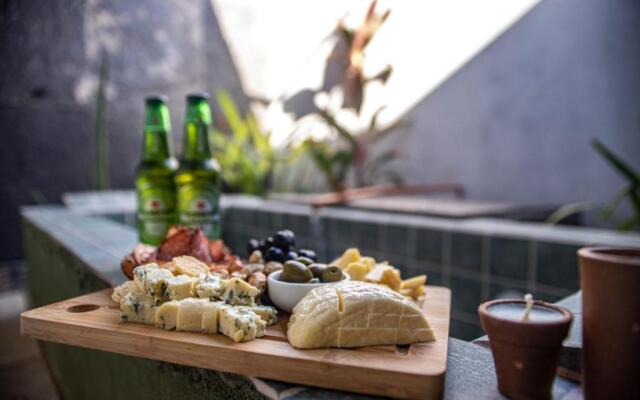 Zero Meia Um pousada