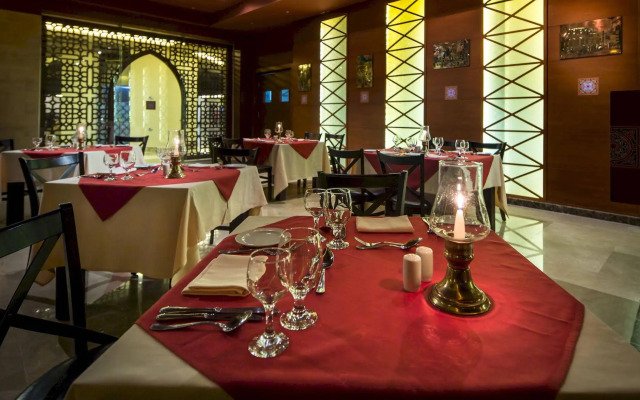 Jasmine Palace Resort & Spa